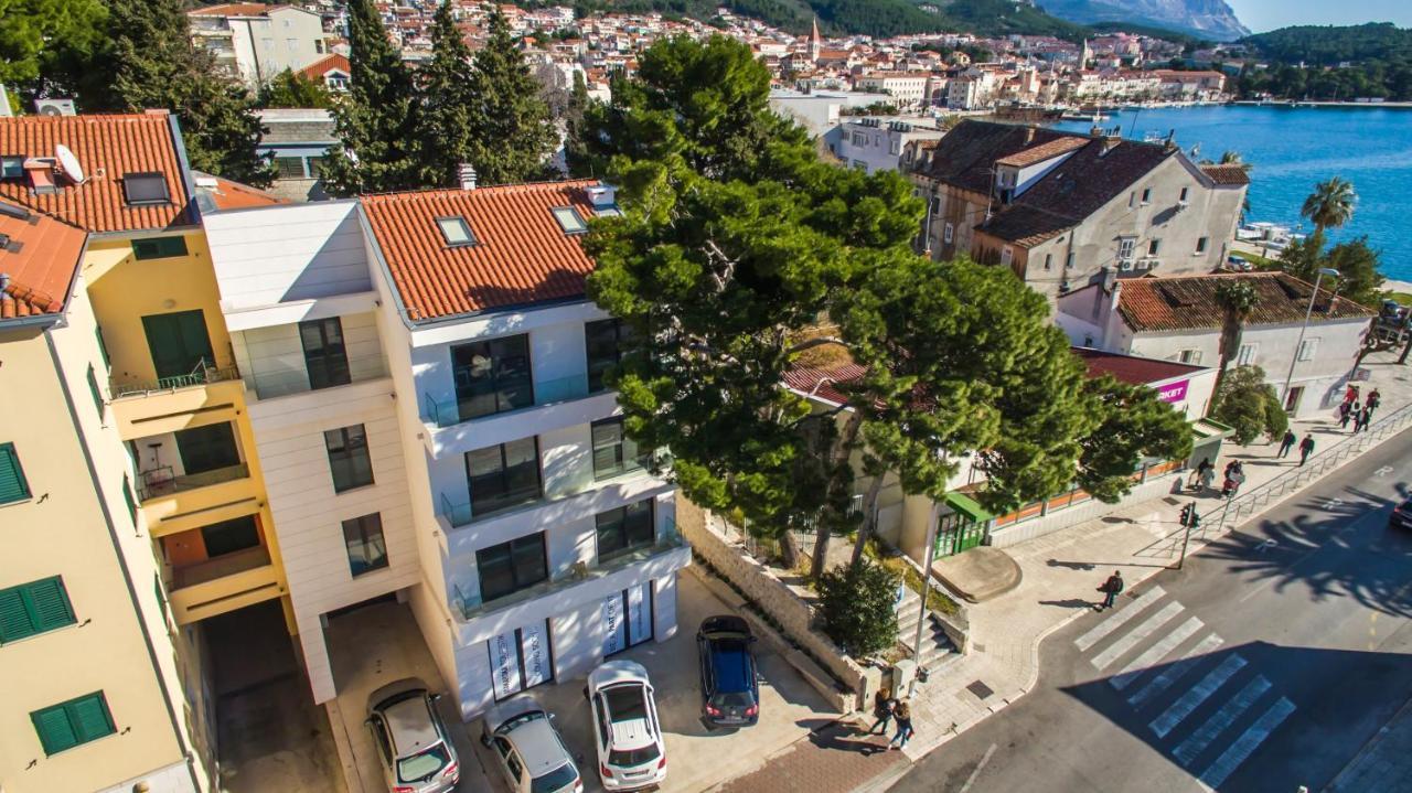 Apartments By The Sea Makarska - 19145 エクステリア 写真
